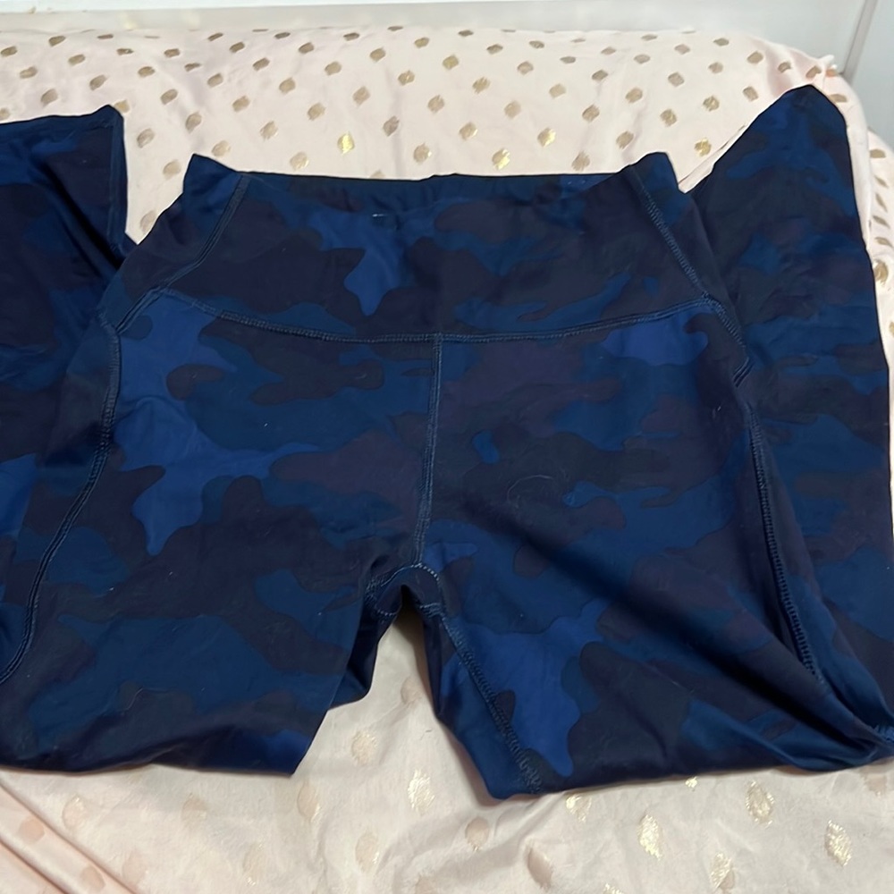 leggings size small